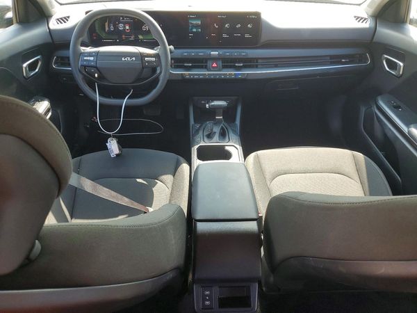 2026 KIA K4 LX, LXS