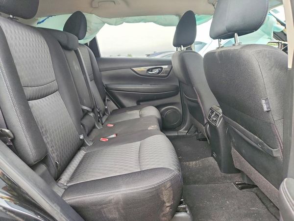 2019 NISSAN ROGUE