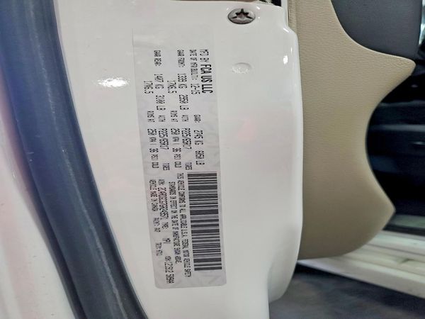 2016 DODGE GRAND CARAVAN SXT — VINS