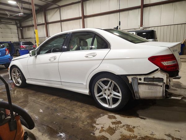 2013 MERCEDES-BENZ C C300