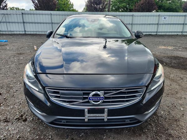 2018 VOLVO S60 Platinum