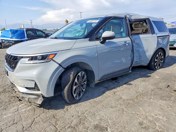 2024 KIA CARNIVAL EX