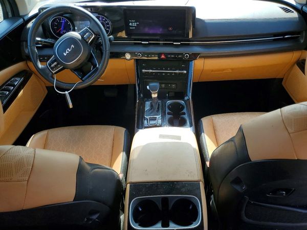2024 KIA CARNIVAL EX
