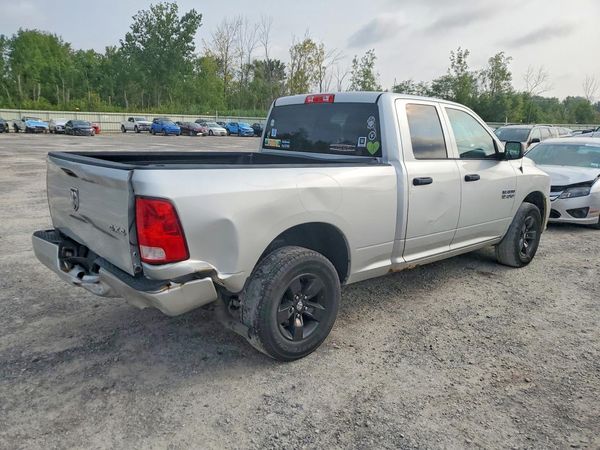 2016 RAM 1500 ST QUAD CAB 4X4