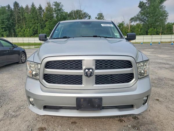 2016 RAM 1500 ST QUAD CAB 4X4