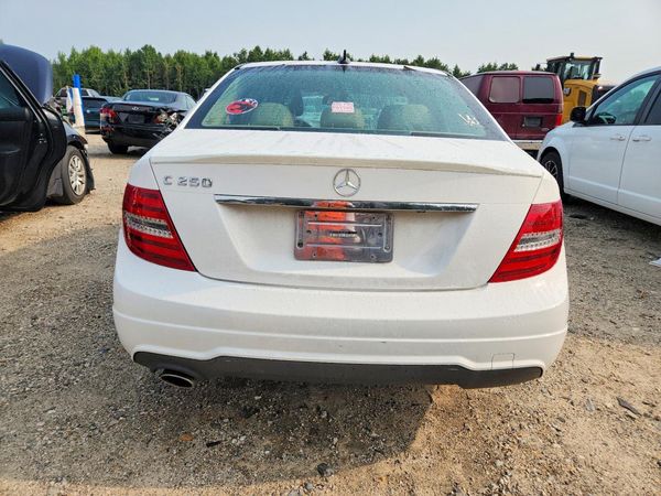 2013 MERCEDES-BENZ C C250
