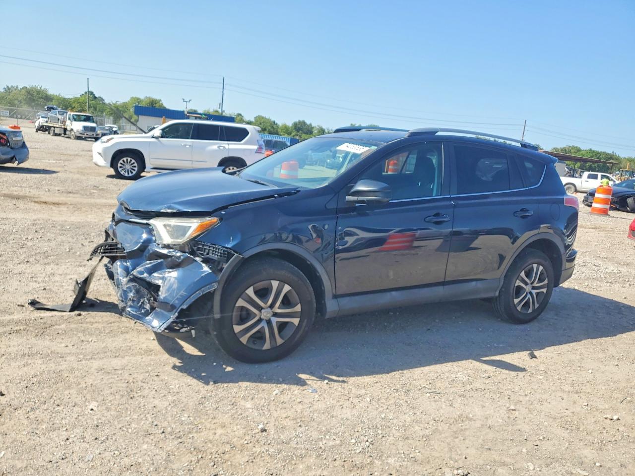 2018 TOYOTA RAV4 LE