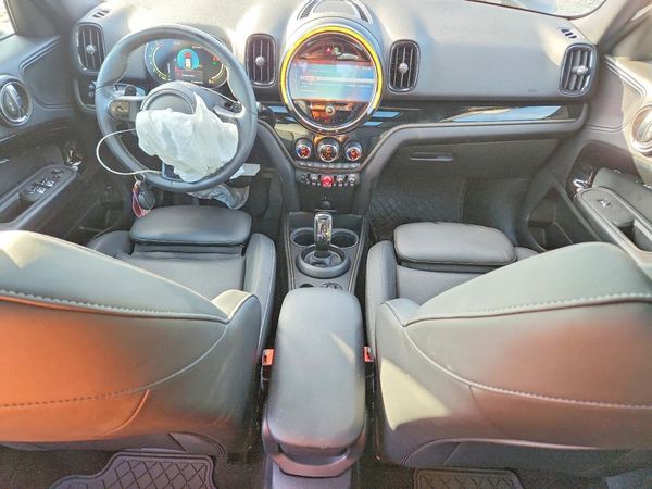 2023 MINI COOPER