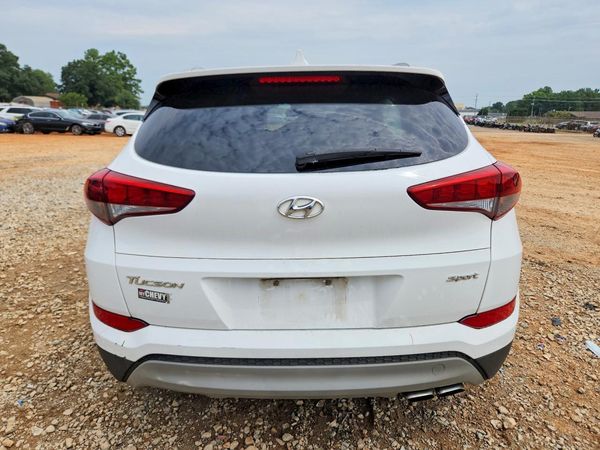 2018 HYUNDAI TUCSON