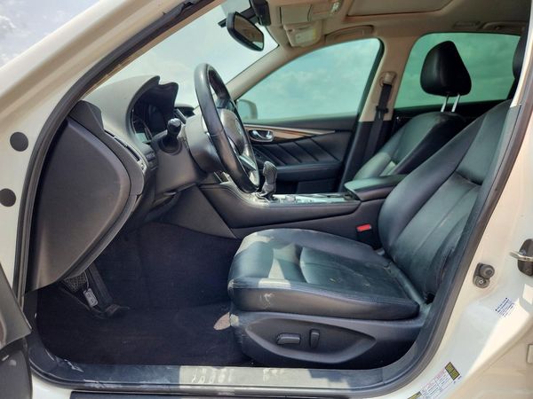 2018 INFINITI Q50 — DENT