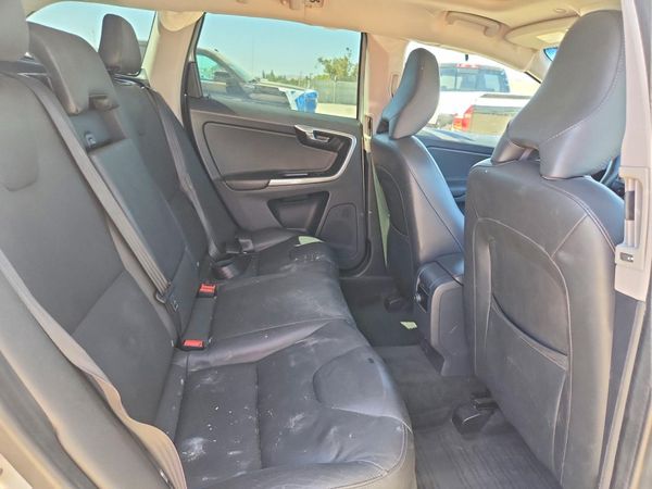 2016 VOLVO XC60