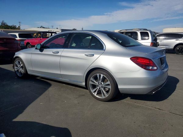 2016 MERCEDES-BENZ C C300