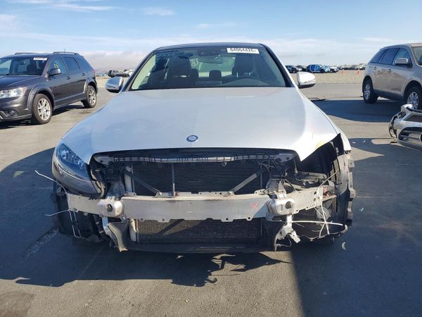 2016 MERCEDES-BENZ C C300