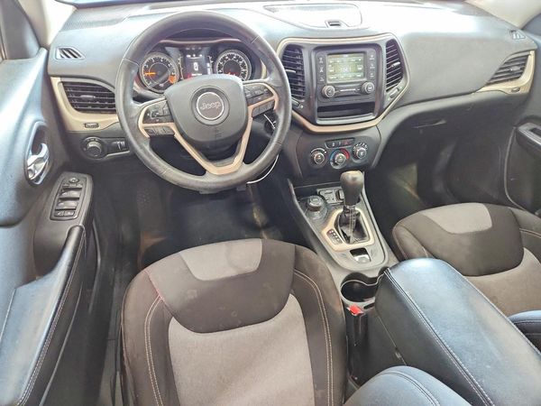 2015 JEEP CHEROKEE SPORT 4X4