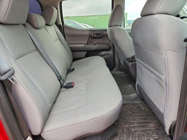 2016 TOYOTA TACOMA
