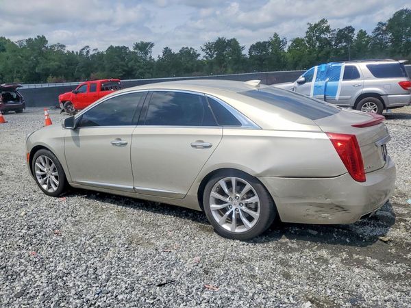 2015 CADILLAC XTS Luxury