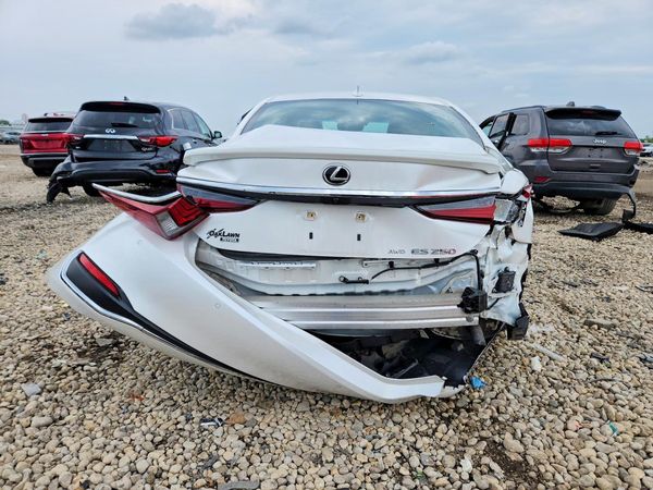 2021 LEXUS ES 250 350 Premium