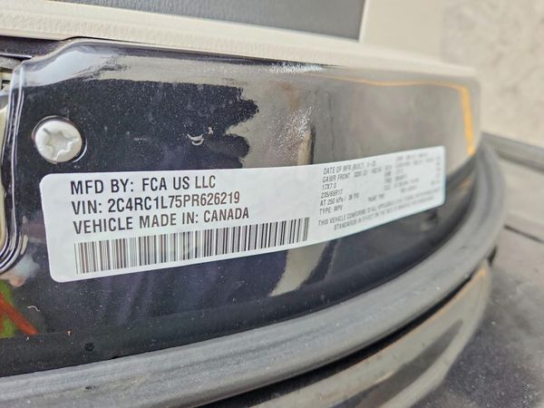 2023 CHRYSLER PACIFICA Touring L