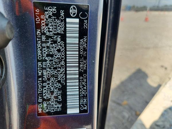 2017 TOYOTA PRIUS — VINS