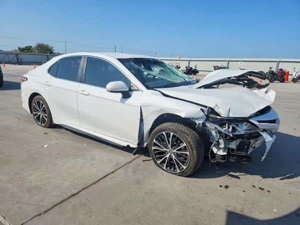 2020 TOYOTA CAMRY