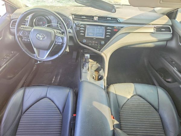 2020 TOYOTA CAMRY