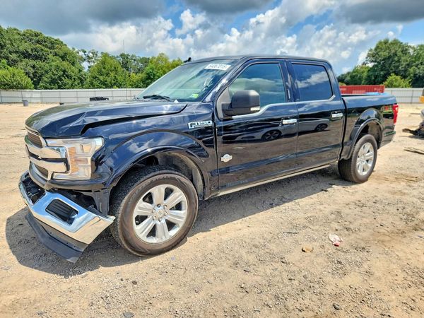 2020 FORD F150 — Front 3/4