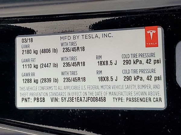 2018 TESLA MODEL 3