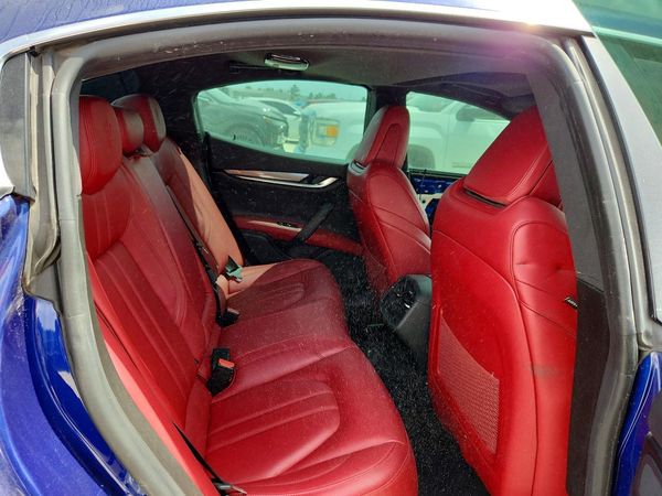 2018 MASERATI GHIBLI Sport