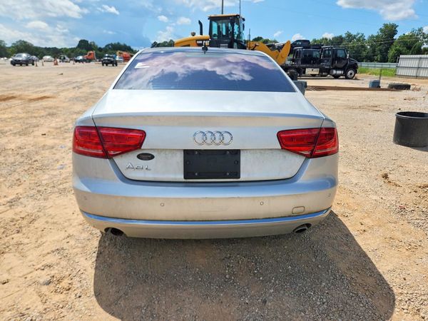 2013 AUDI A8 L — DIRR