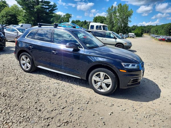 2018 AUDI Q5 quattro Premium Plus