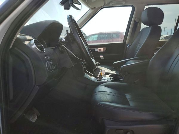 2016 LAND ROVER LR4 HSE — DENT