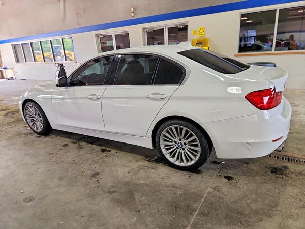 2015 BMW 328 SA