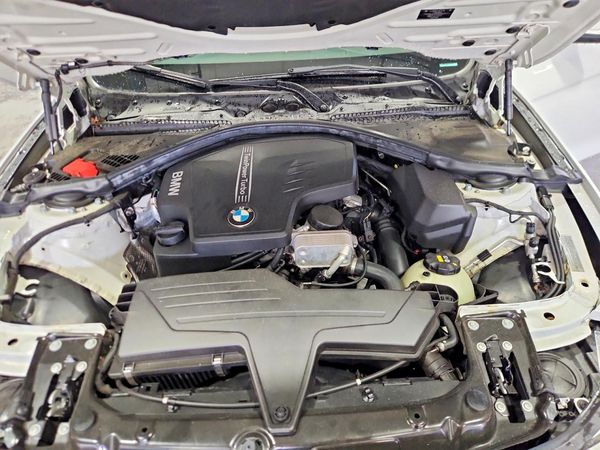 2015 BMW 328 SA