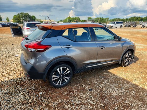 2018 NISSAN KICKS