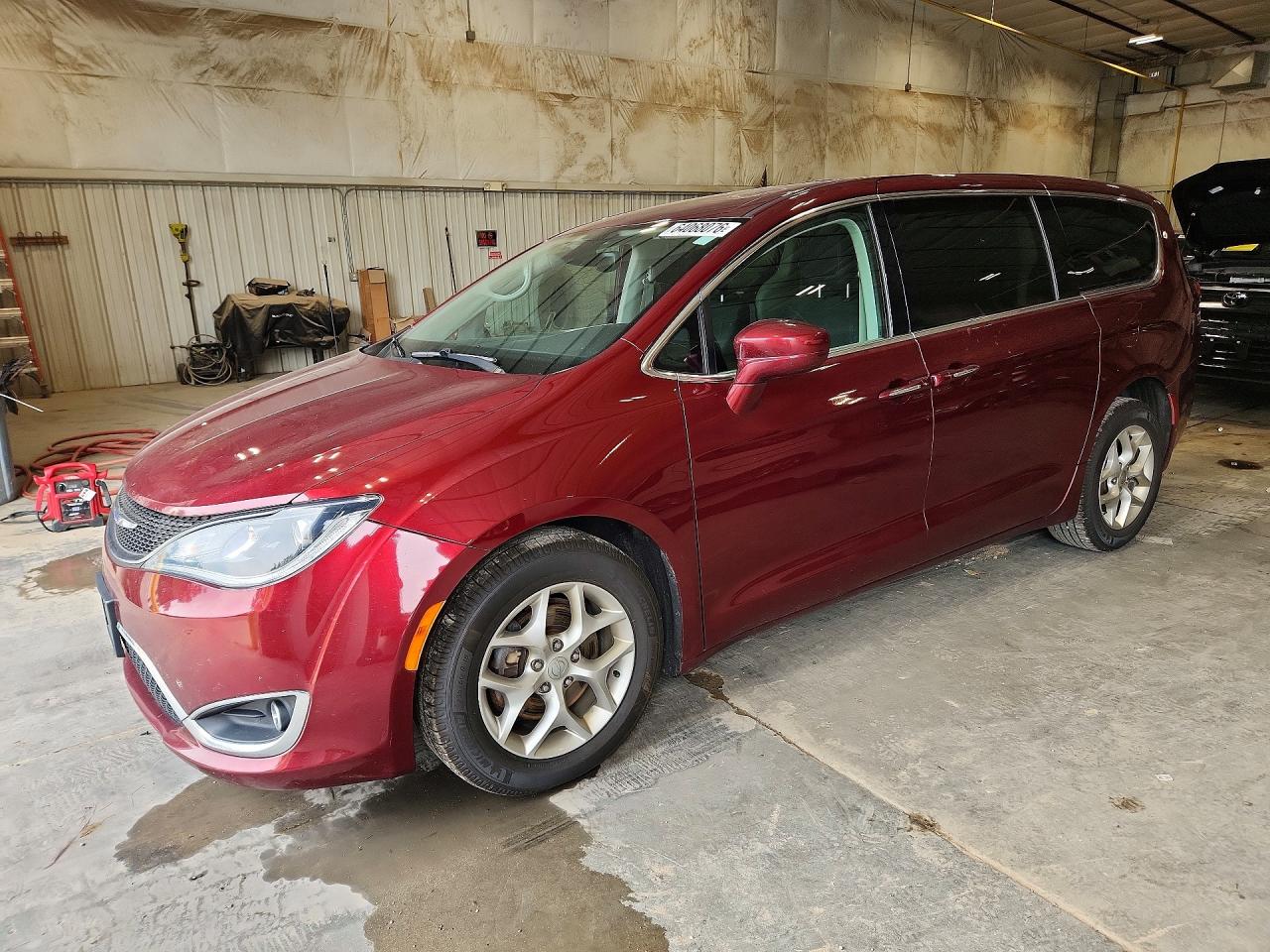 2019 CHRYSLER PACIFICA Touring Plus