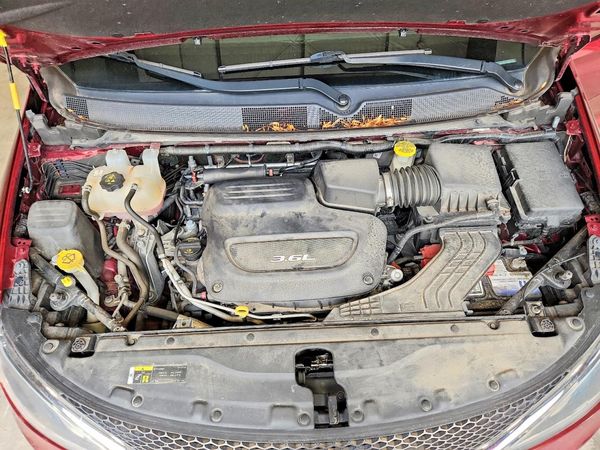 2019 CHRYSLER PACIFICA Touring Plus