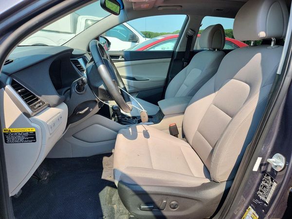 2018 HYUNDAI TUCSON