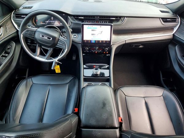 2024 JEEP GRAND CHEROKEE