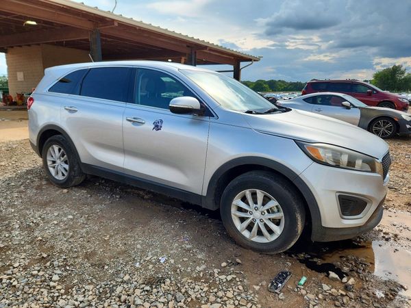 2018 KIA SORENTO L, LX