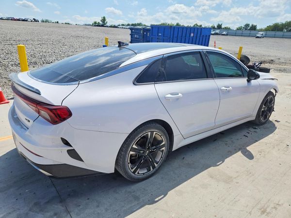 2021 KIA K5 GT LINE