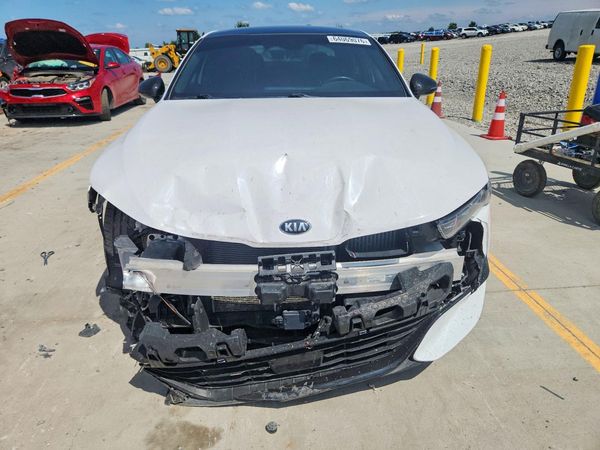 2021 KIA K5 GT LINE