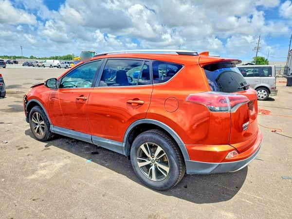 2016 TOYOTA RAV4