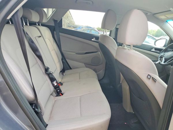2019 HYUNDAI TUCSON