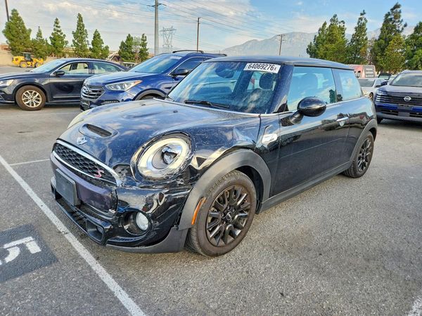 2017 MINI COOPER