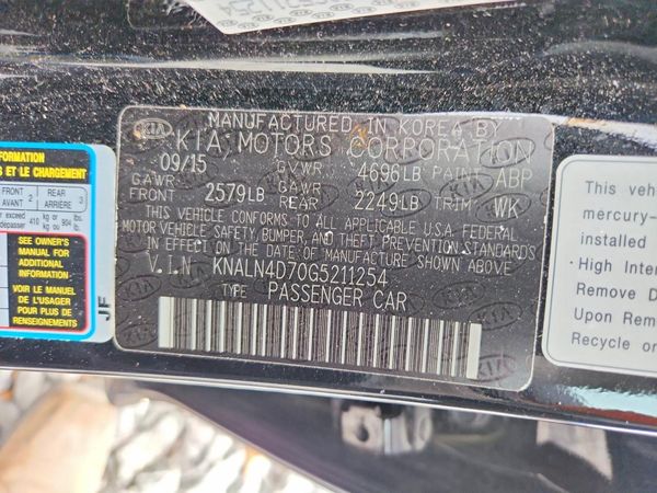 2016 KIA CADENZA Luxury