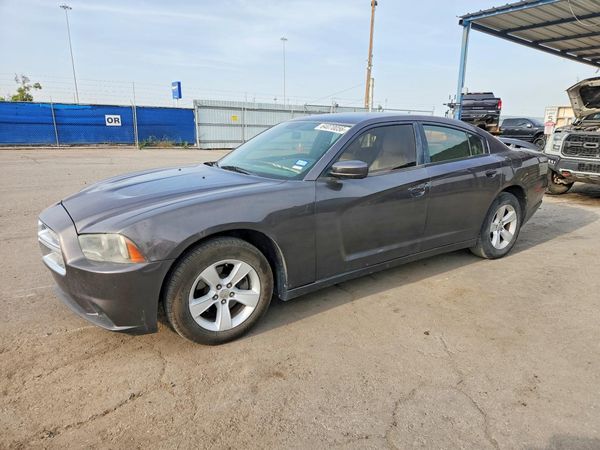 2014 DODGE CHARGER SE