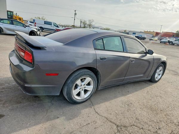 2014 DODGE CHARGER SE