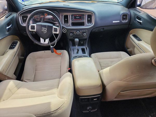 2014 DODGE CHARGER SE