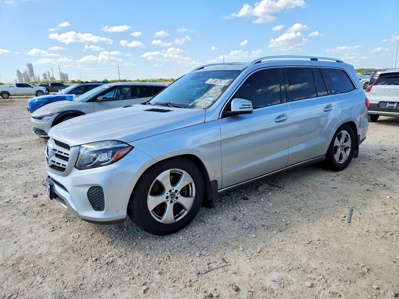 2017 MERCEDES-BENZ GLS-CLASS GLS450-4M — Front 3/4