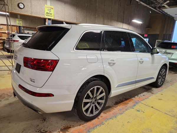 2018 AUDI Q7
